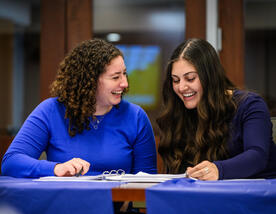 Estudiantes sonrientes